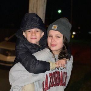 Meet your Posher, Whitney